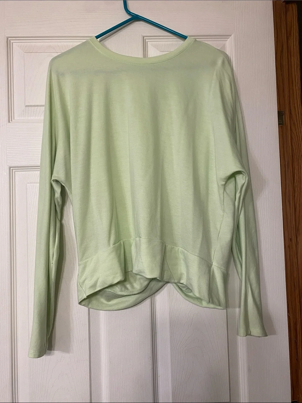 Old Navy Light Mint Green Long Sleeve Tee
